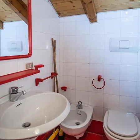Alba Apartment *
